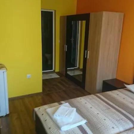 Radenkovi * سفيتي فلاس
