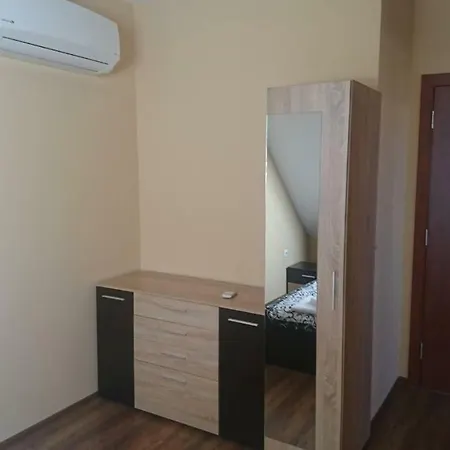 Radenkovi * سفيتي فلاس